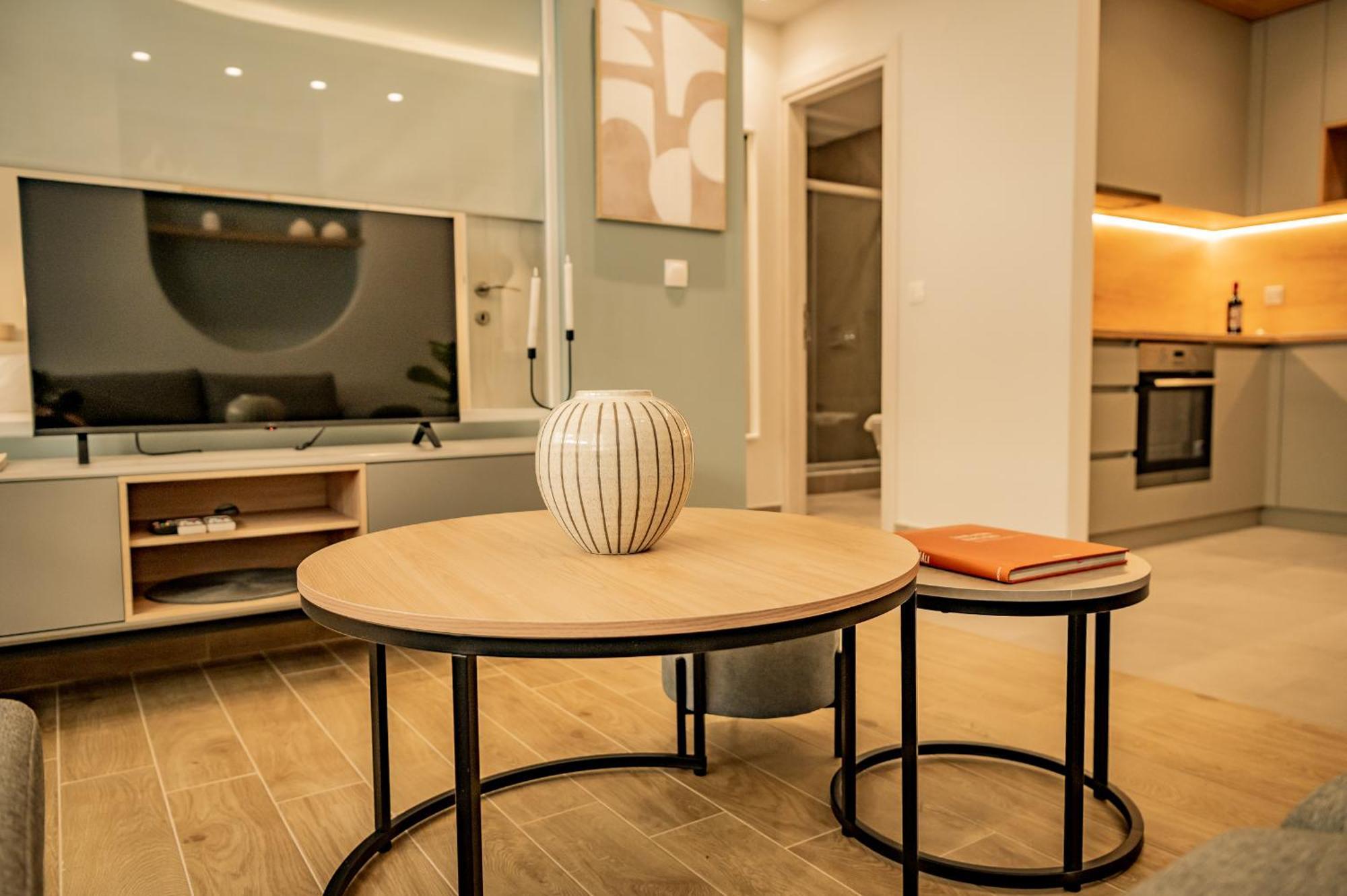 Urban Luxury Suites Thessaloniki Exterior foto