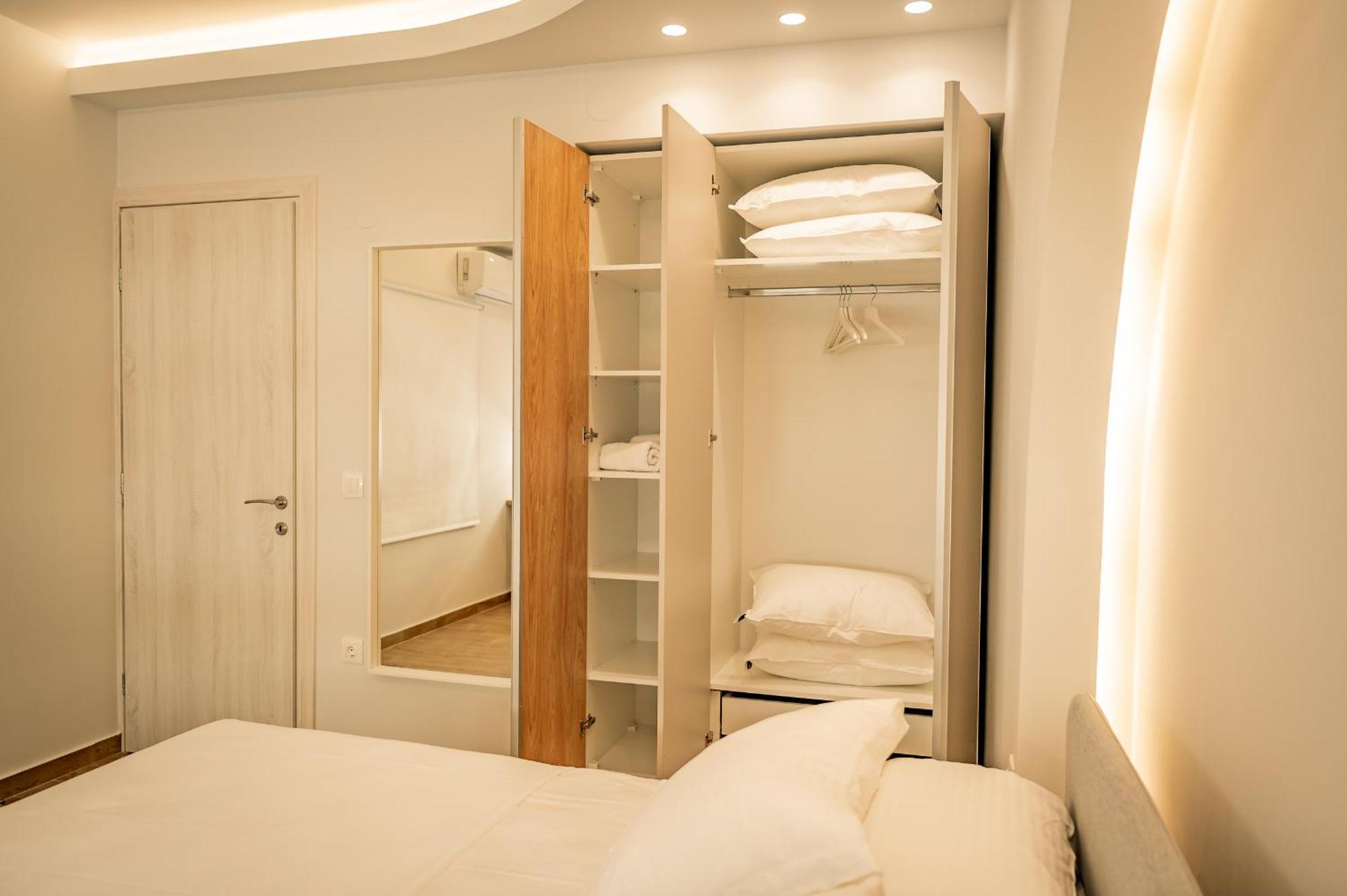 Urban Luxury Suites Thessaloniki Exterior foto